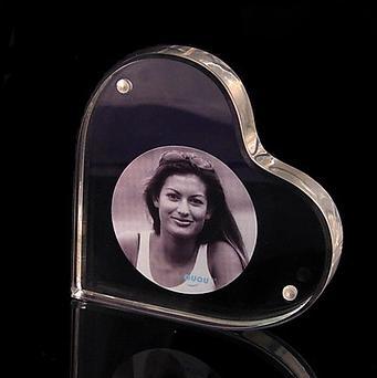 Heart Shape Acrylic Block Photo Frames With Good Fashion