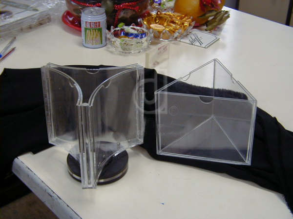 3 Sided Tabletop Clear Acrylic Menu Holder For Restaurant