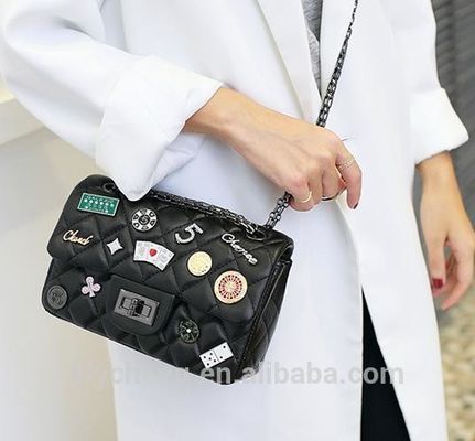 Borse all'ingrosso di moda in pelle PU da donna, borsa in PU, borsa a catena, borsa a tracolla, prezzo di fabbrica Shenzhen Lily Cheng